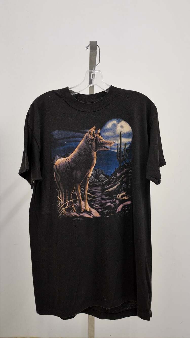 Vintage 1989 3D Emblem Coyote Moon Graphic T-Shirt - Black (Size XL)